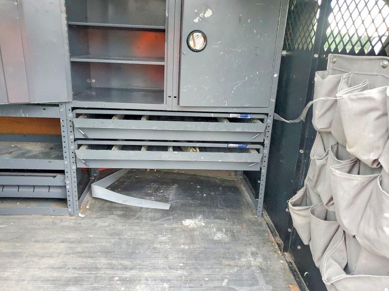 68296126 :رقم المزاد ، 1GCFG15X671228350 vin ، 2007 Chevrolet Express G1500 مزاد بيع