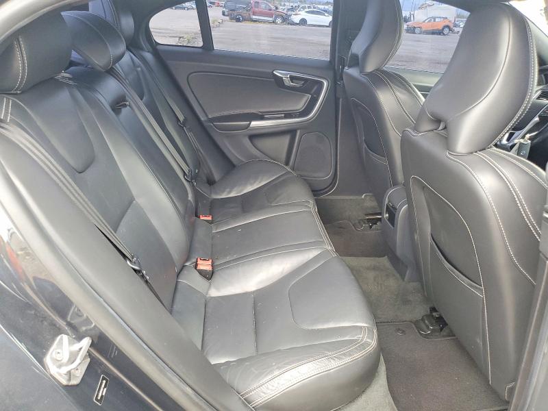 Продажа на аукционе авто 2015 Volvo S60, vin: YV126MFM4F1340435, номер лота: 70551456