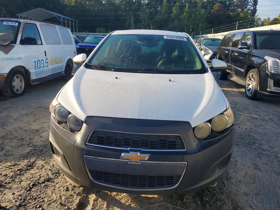 Продажа на аукционе авто 2015 Chevrolet Sonic, vin: 1G1JC6SH4F4139088, номер лота: 69028066