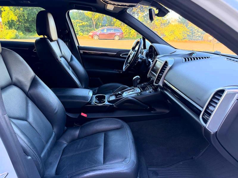 Продажа на аукционе авто 2015 Porsche Cayenne, vin: WP1AF2A28FLA38063, номер лота: 68138486