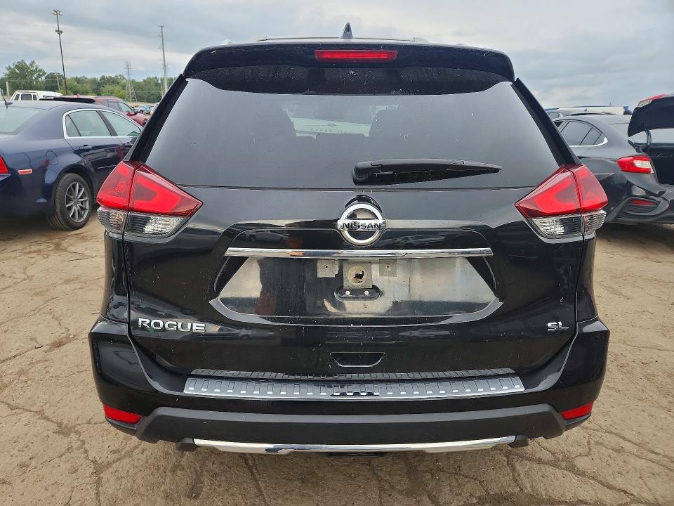 69966516 :رقم المزاد ، JN8AT2MT2JW489256 vin ، 2018 Nissan Rogue مزاد بيع