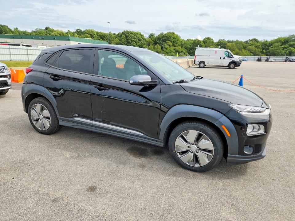 67842386 :رقم المزاد ، KM8K23AG6MU132965 vin ، 2021 Hyundai Kona مزاد بيع
