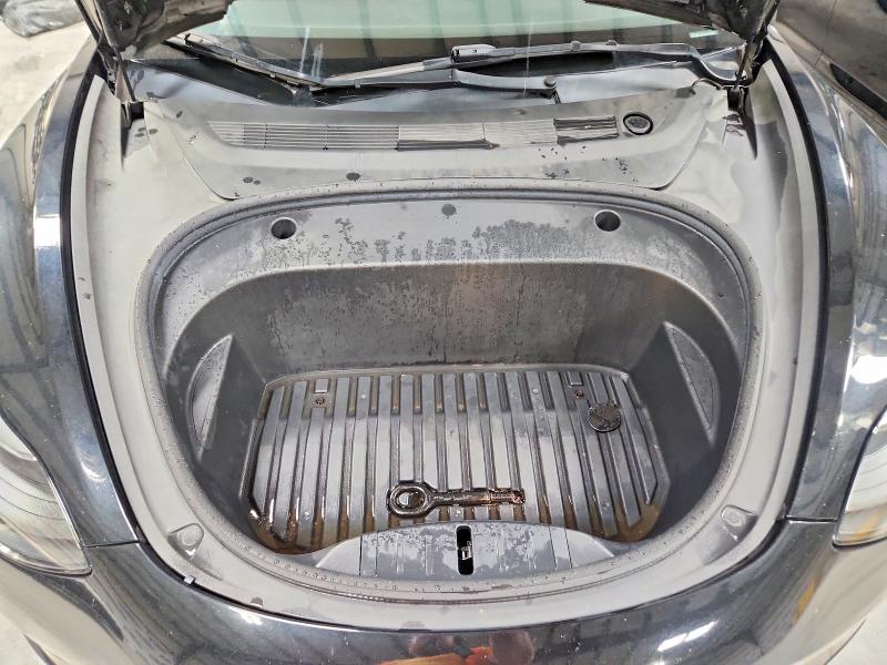 68113006 :رقم المزاد ، 5YJ3E1EA9NF369003 vin ، 2022 Tesla Model 3 مزاد بيع