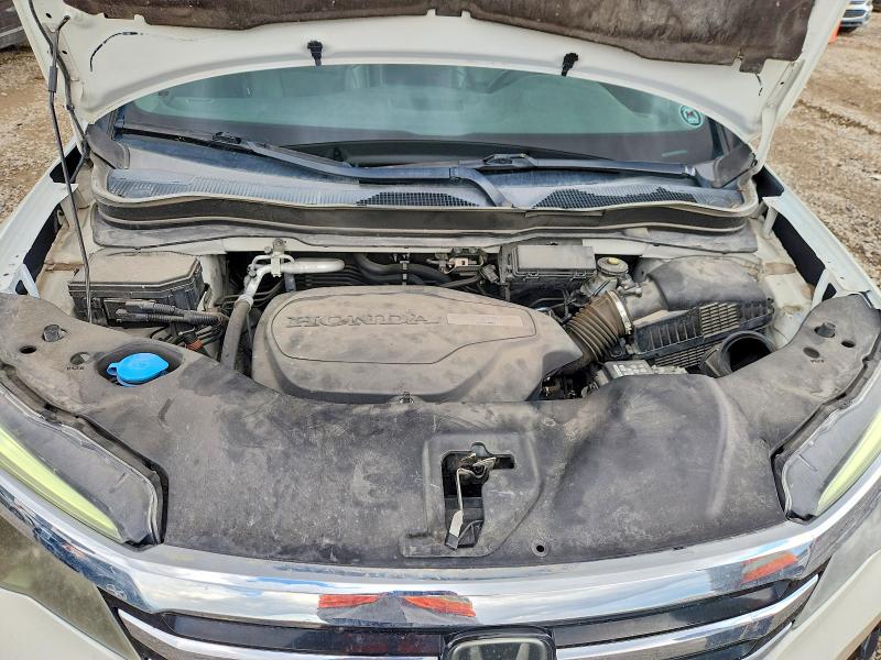 69630066 :رقم المزاد ، 5FNYF6H00HB098310 vin ، 2017 Honda Pilot مزاد بيع