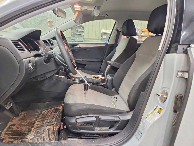 70247206 :رقم المزاد ، 3VW2B7AJ3HM298892 vin ، 2017 Volkswagen Jetta مزاد بيع