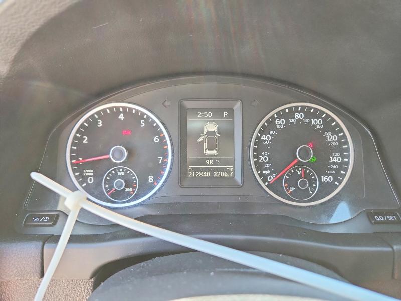 Продажа на аукционе авто 2015 Volkswagen Tiguan, vin: WVGAV7AX5FW575450, номер лота: 68485146
