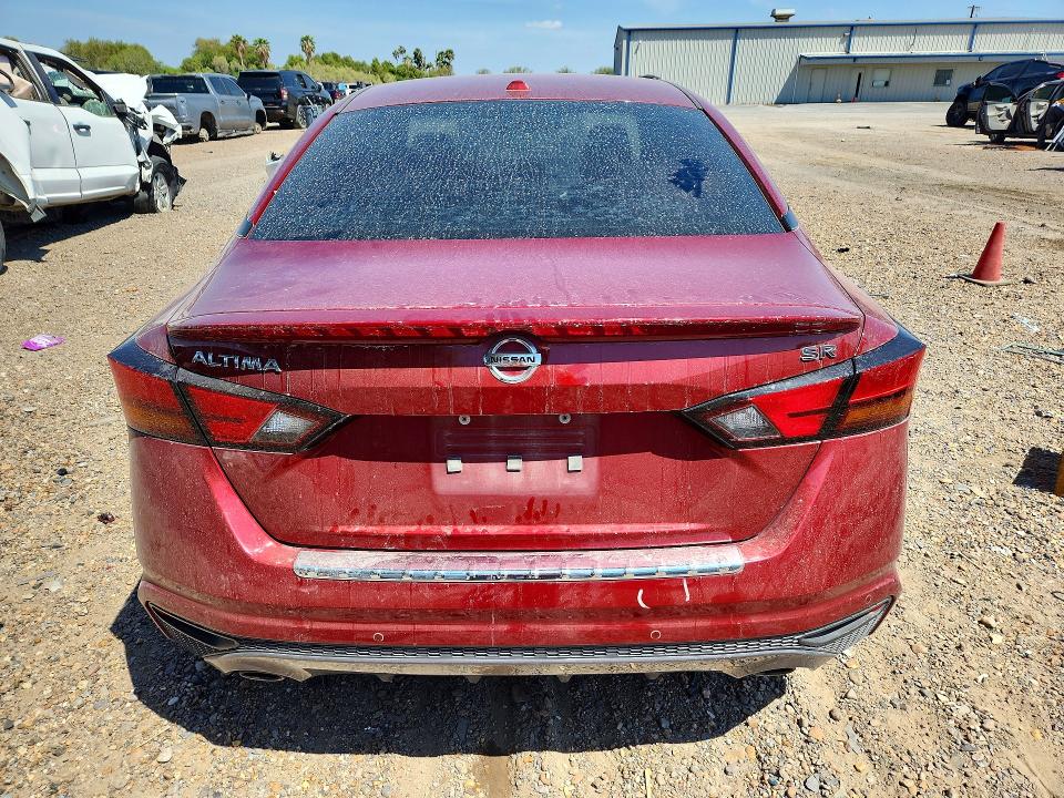 66889256 :رقم المزاد ، 1N4BL4CV3NN340127 vin ، 2022 Nissan Altima مزاد بيع