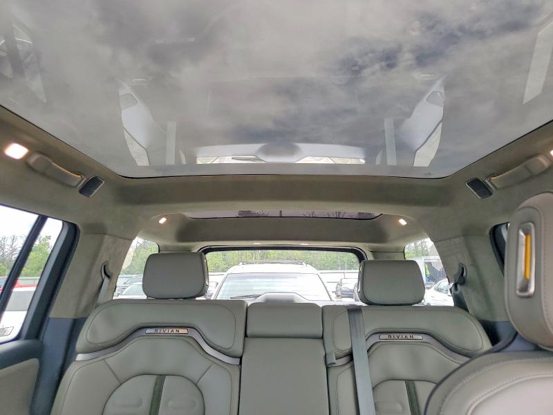66964956 :رقم المزاد ، 7PDSGABA7PN023636 vin ، 2023 Rivian R1s مزاد بيع