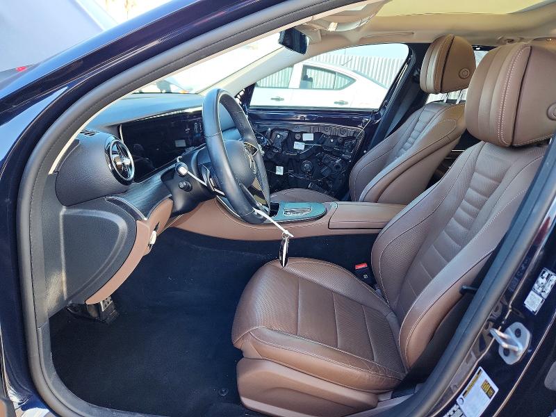 69552296 :رقم المزاد ، W1KZH6AB3PB153950 vin ، 2023 Mercedes-benz E مزاد بيع