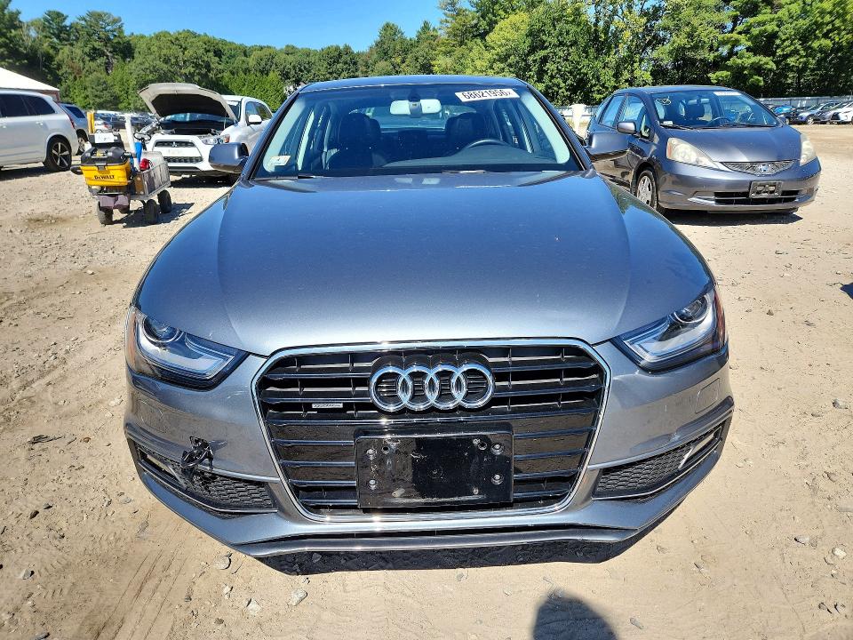 2015 Audi A4 მანქანა იყიდება აუქციონზე, vin: WAUFFAFL4FN011317, აუქციონის ნომერი: 68621956