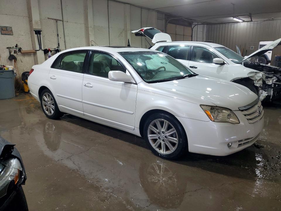 70309426 :رقم المزاد ، 4T1BK36B67U190396 vin ، 2007 Toyota Avalon مزاد بيع