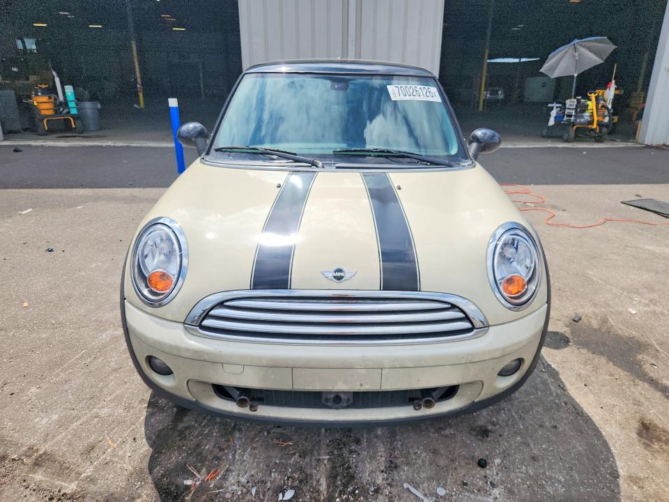 Продажа на аукционе авто 2009 Mini Cooper, vin: WMWMF33559TU75225, номер лота: 70026126