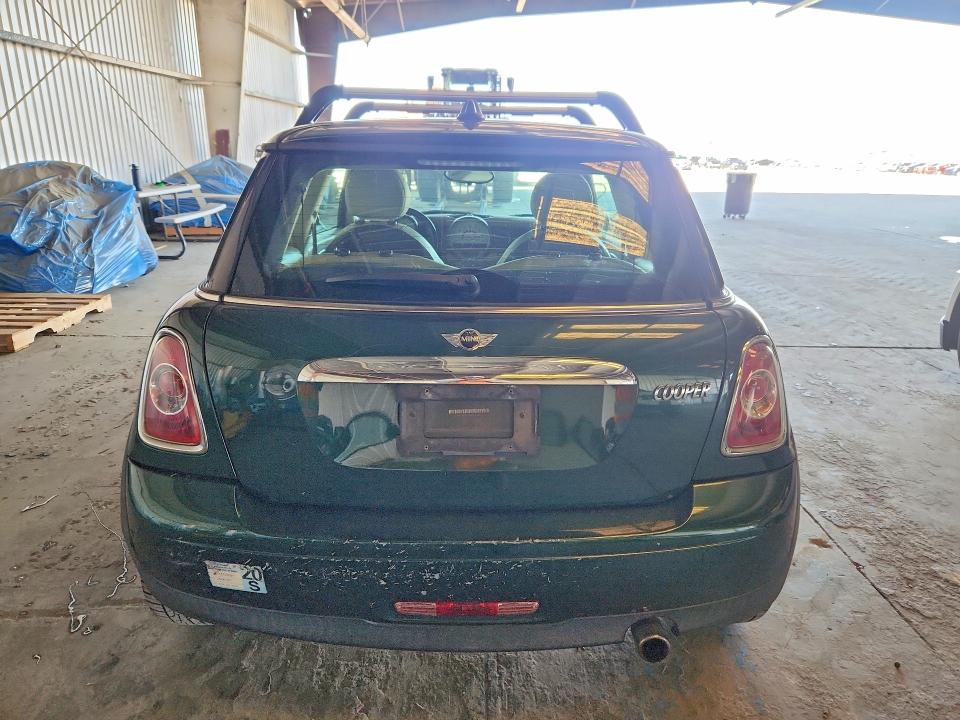 Продаж на аукціоні авто 2011 Mini Cooper, vin: WMWSU3C54BT091407, номер лоту: 69189376