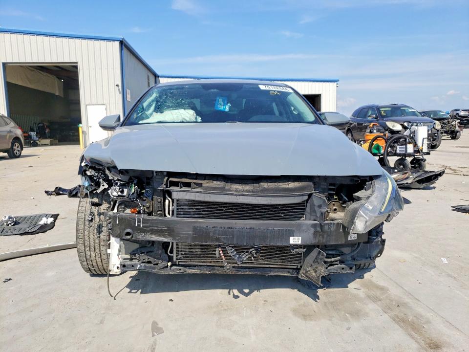 70182686 :رقم المزاد ، KMHLS4AG1NU262910 vin ، 2022 Hyundai Elantra مزاد بيع