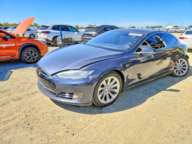 Auction sale of the 2015 Tesla Model S, vin: 5YJSA1H11FFP78942, lot number: 67819376