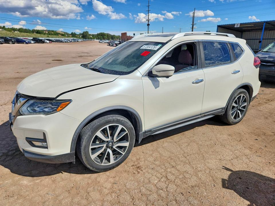 2018 Nissan Rogue მანქანა იყიდება აუქციონზე, vin: JN8AT2MV9JW317999, აუქციონის ნომერი: 67304126