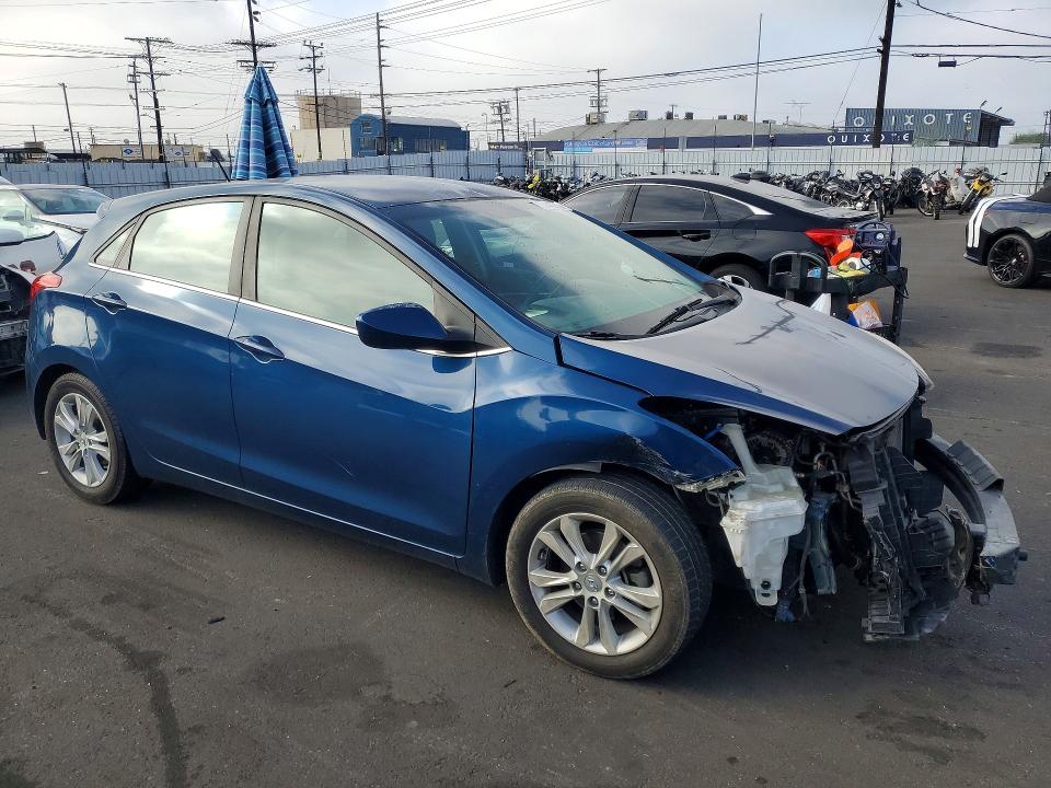 70448386 :رقم المزاد ، KMHD35LH1FU245233 vin ، 2015 Hyundai Elantra Gt مزاد بيع