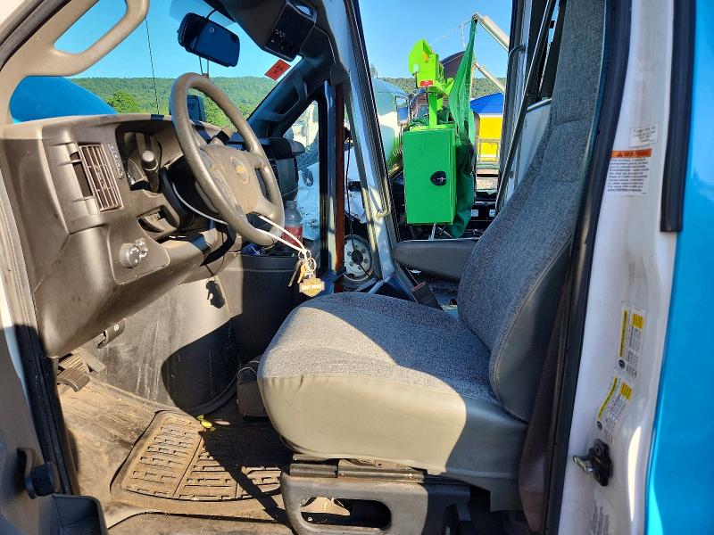 68608886 :رقم المزاد ، 1HA3GSBG0LN004163 vin ، 2020 Chevrolet Express مزاد بيع