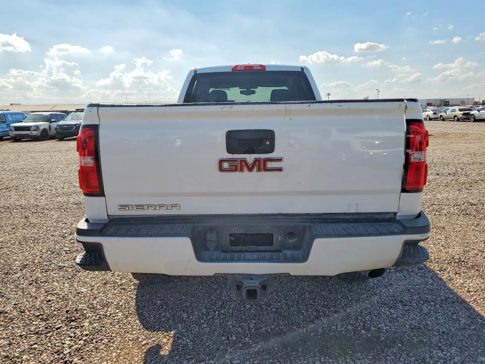 67462776 :رقم المزاد ، 1GT12REGXHF178788 vin ، 2017 Gmc Sierra مزاد بيع