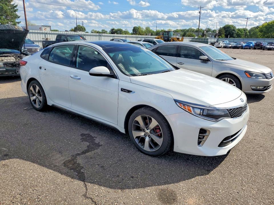 Продажа на аукционе авто 2016 Kia Optima, vin: 5XXGW4L20GG025586, номер лота: 68274536