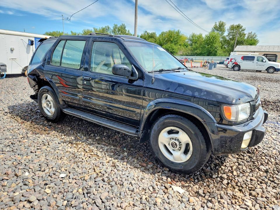 68410746 :رقم المزاد ، JNRAR05Y3WW028020 vin ، 1998 Infiniti Qx4 مزاد بيع