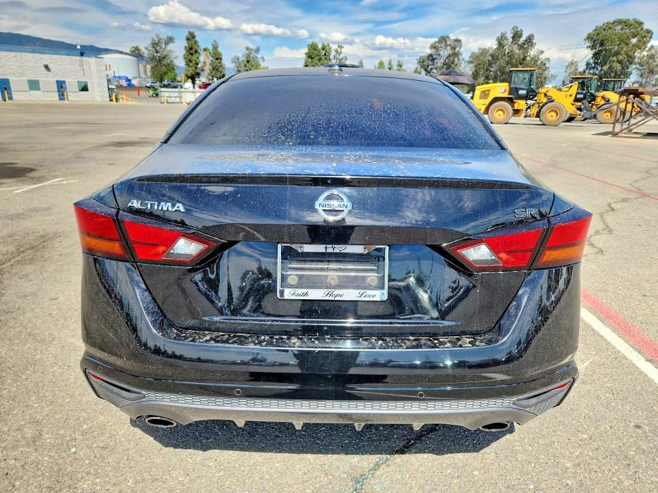 2020 Nissan Altima მანქანა იყიდება აუქციონზე, vin: 1N4BL4CV2LC236687, აუქციონის ნომერი: 67961976