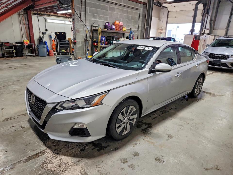 2020 Nissan Altima მანქანა იყიდება აუქციონზე, vin: 1N4BL4BVXLC212820, აუქციონის ნომერი: 68998296