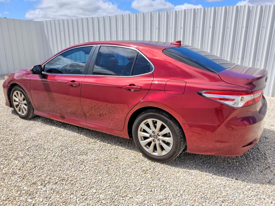 Продаж на аукціоні авто 2019 Toyota Camry, vin: 4T1B11HKXKU704182, номер лоту: 70152666