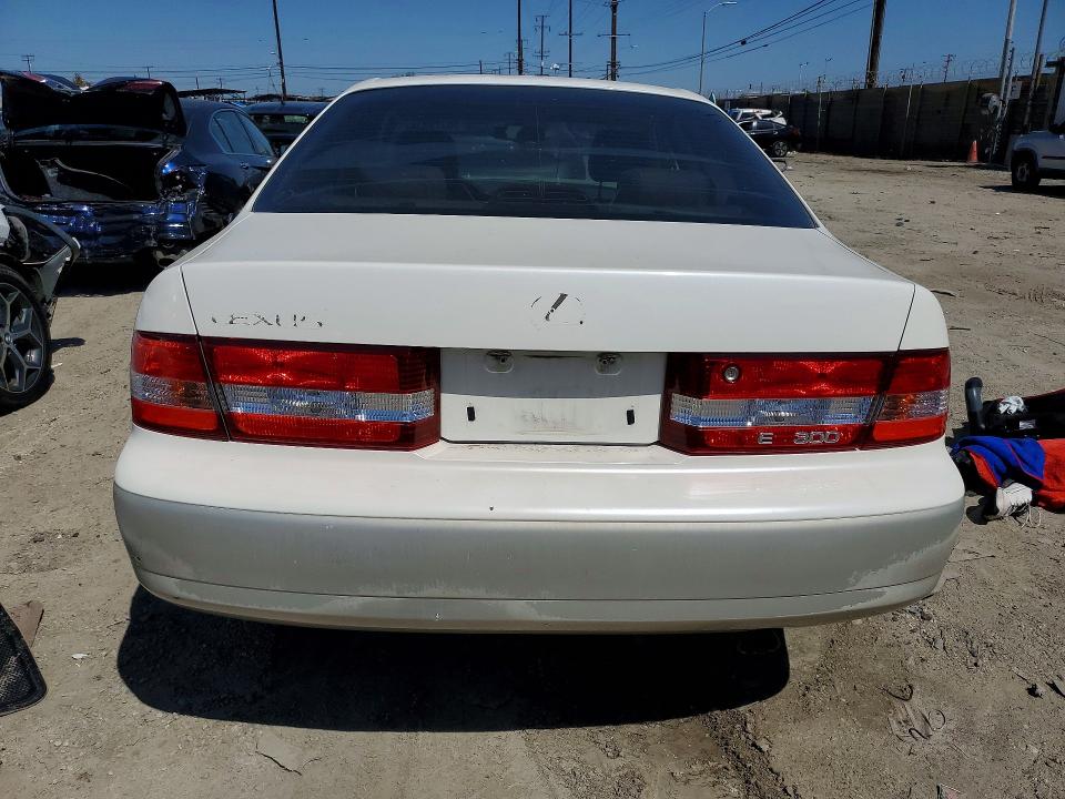 2001 Lexus Es მანქანა იყიდება აუქციონზე, vin: JT8BF28G910311401, აუქციონის ნომერი: 68379036