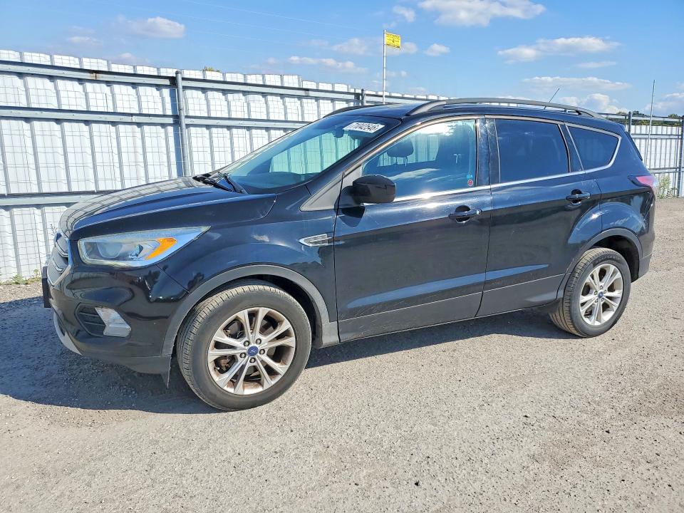 2017 Ford Escape მანქანა იყიდება აუქციონზე, vin: 1FMCU9G98HUA30373, აუქციონის ნომერი: 71042546