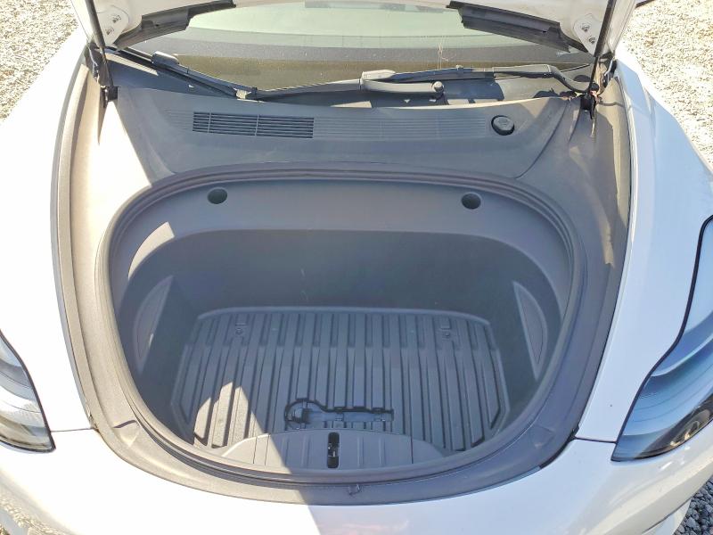 2022 Tesla Model 3 მანქანა იყიდება აუქციონზე, vin: 5YJ3E1EA7NF303730, აუქციონის ნომერი: 69634996