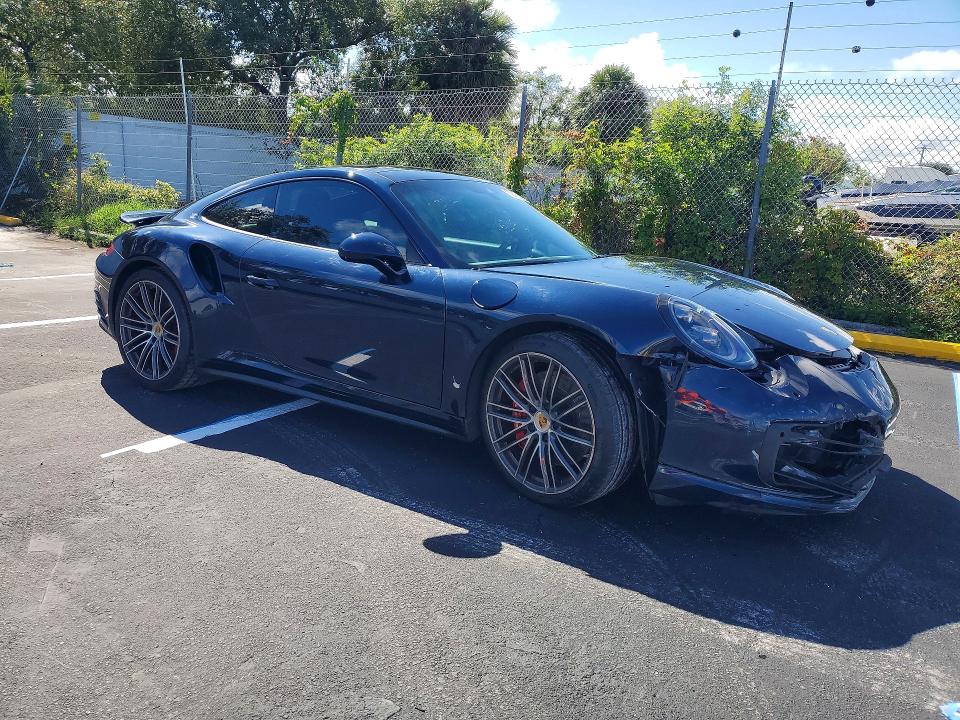 69908866 :رقم المزاد ، WP0AD2A92JS156533 vin ، 2018 Porsche 911 مزاد بيع