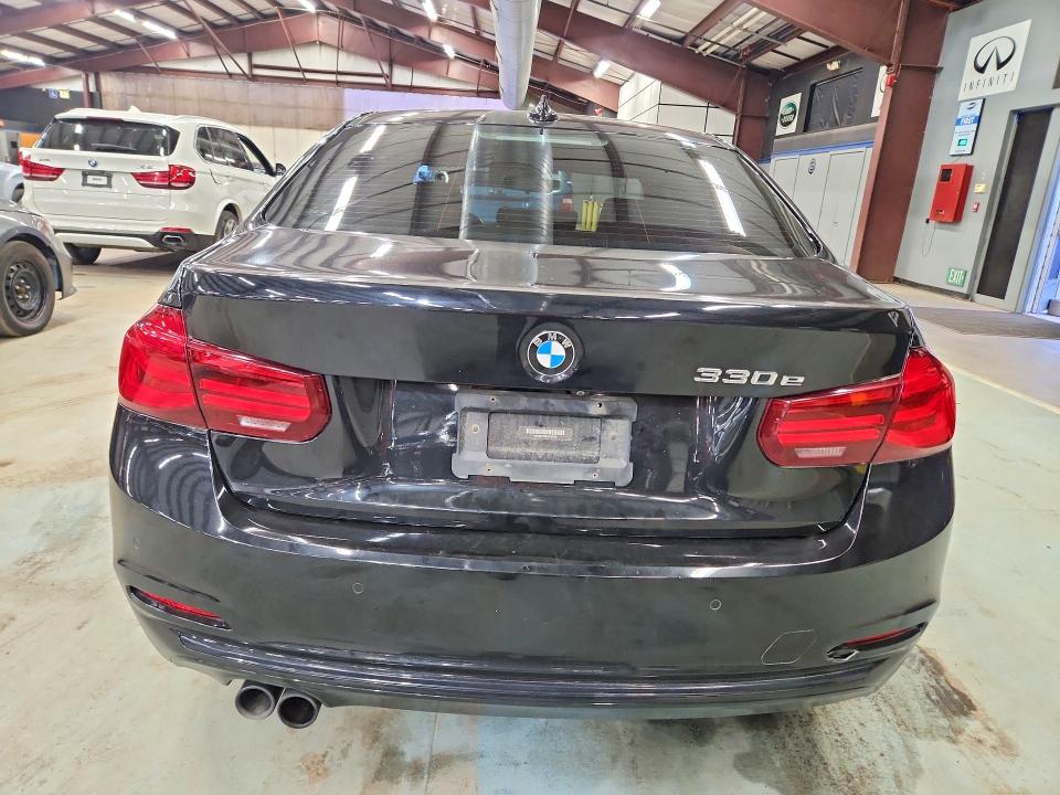 Продаж на аукціоні авто 2018 Bmw 330e, vin: WBA8E1C56JA758760, номер лоту: 68017816