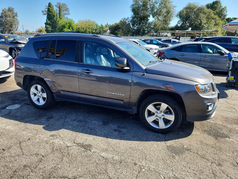 Продажа на аукционе авто 2015 Jeep Compass, vin: 1C4NJCEA3FD149851, номер лота: 68710796