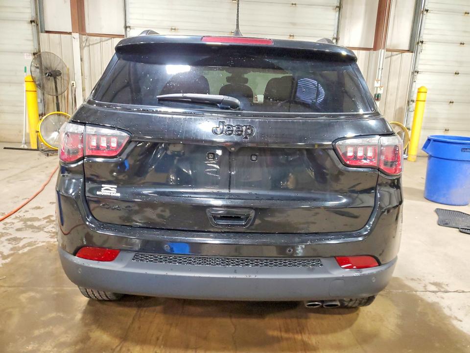 68216926 :رقم المزاد ، 3C4NJDBB1KT648560 vin ، 2019 Jeep Compass مزاد بيع