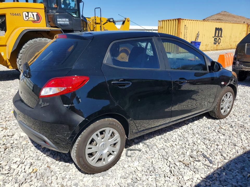 70360886 :رقم المزاد ، JM1DE1KZXD0164611 vin ، 2013 Mazda Mazda2 مزاد بيع