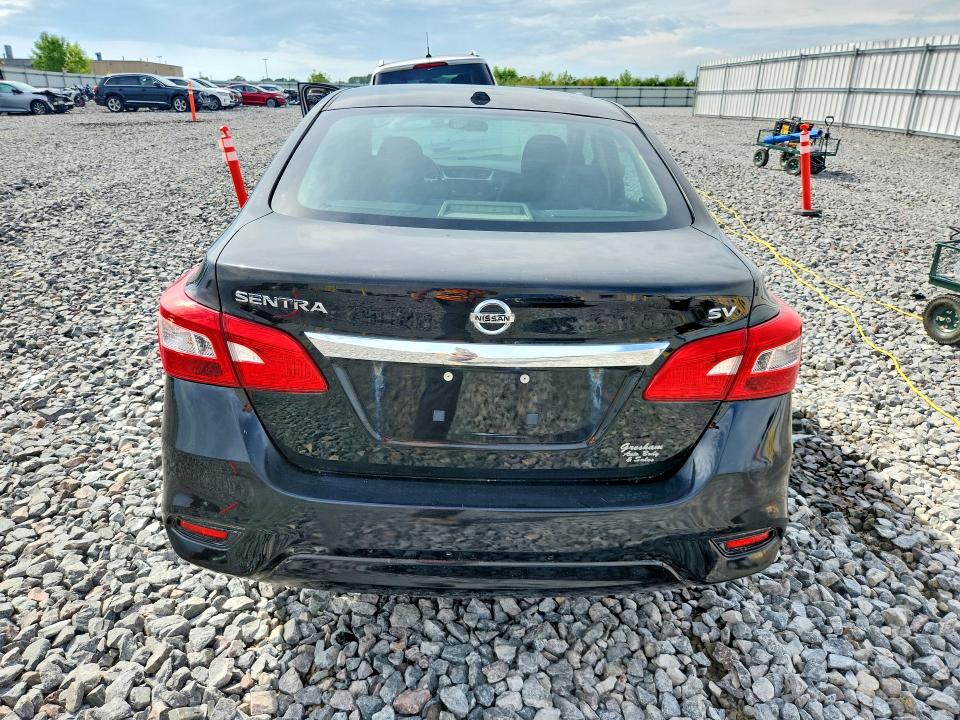 Продажа на аукционе авто 2018 Nissan Sentra, vin: 3N1AB7AP5JL629442, номер лота: 67818966