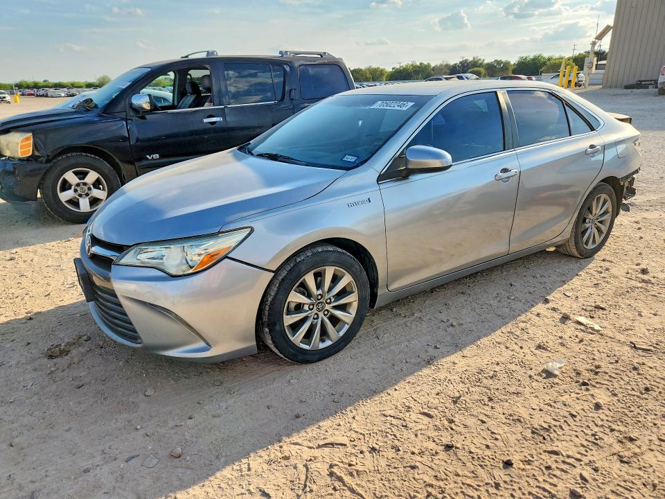 Продажа на аукционе авто 2015 Toyota Camry Hybrid, vin: 4T1BD1FK7FU169036, номер лота: 70502246