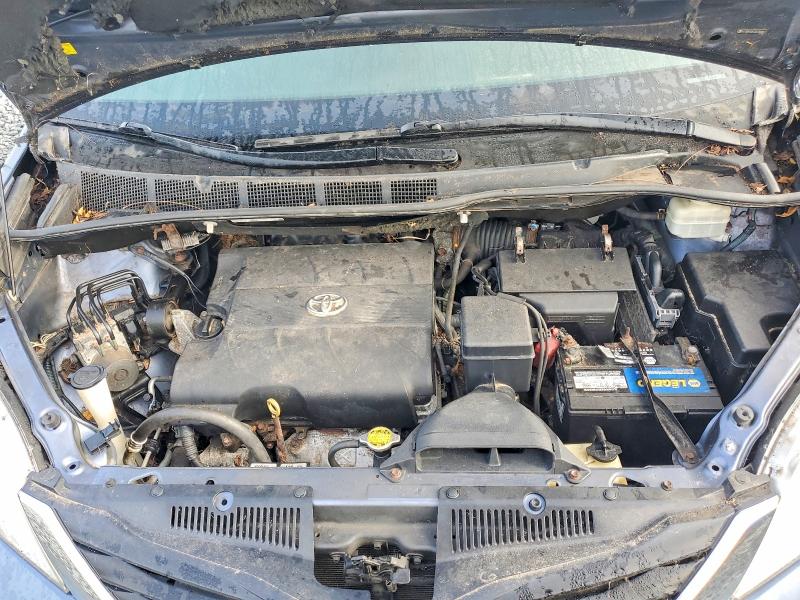 Продаж на аукціоні авто 2013 Toyota Sienna, vin: 5TDKK3DC5DS380853, номер лоту: 70599846