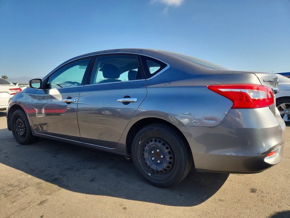 Продаж на аукціоні авто 2018 Nissan Sentra, vin: 3N1AB7AP4JY300198, номер лоту: 69613256