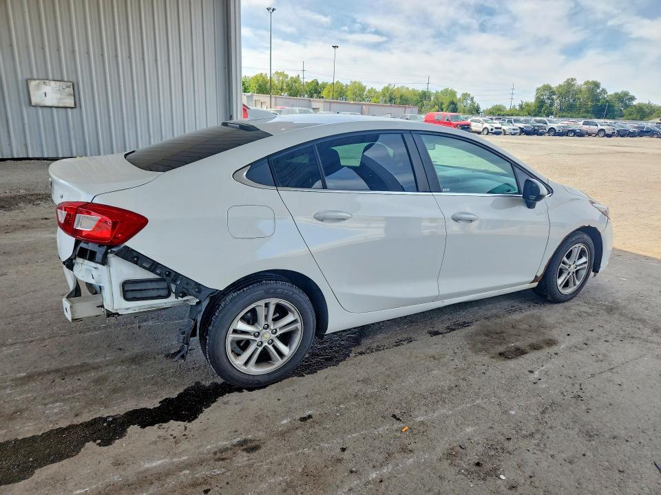 2017 Chevrolet Cruze მანქანა იყიდება აუქციონზე, vin: 1G1BE5SM9H7143919, აუქციონის ნომერი: 68419096