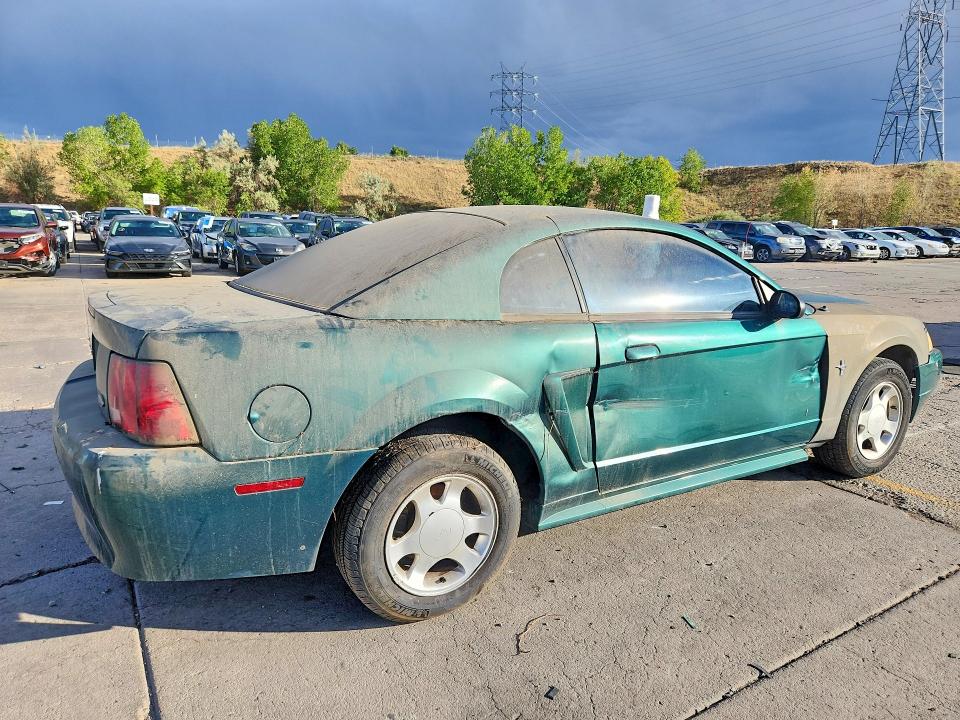 Продаж на аукціоні авто 2000 Ford Mustang, vin: 1FAFP4044YF300932, номер лоту: 70017966