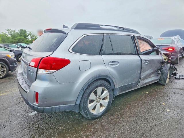 70813296 :رقم المزاد ، 4S4BRBKC6B3387796 vin ، 2011 Subaru Outback مزاد بيع