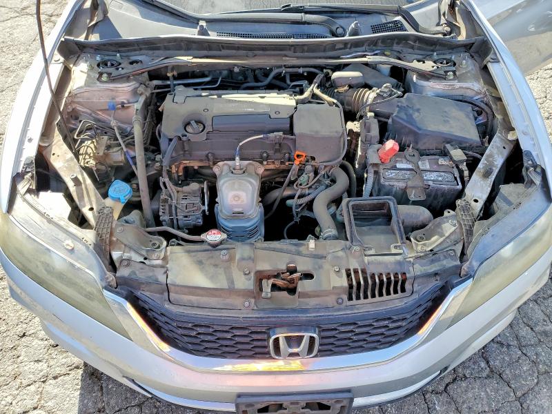 71029886 :رقم المزاد ، 1HGCT1B73EA012070 vin ، 2014 Honda Accord مزاد بيع