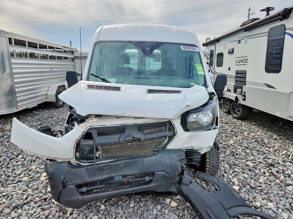 Продажа на аукционе авто 2020 Ford Transit, vin: 1FTBR2CG0LKA81142, номер лота: 68960366