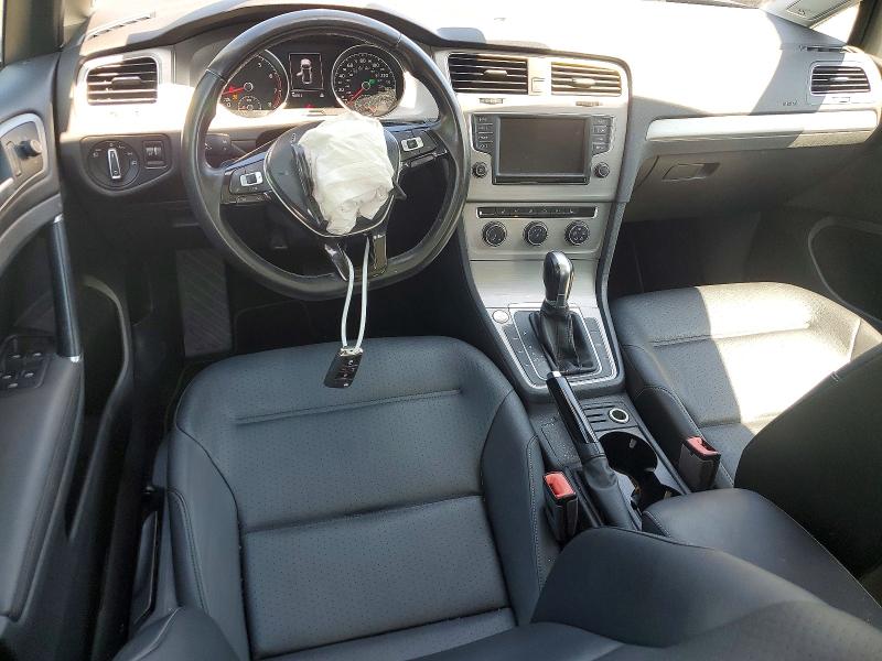 67484966 :رقم المزاد ، 3VWC17AU5HM503744 vin ، 2017 Volkswagen Golf Sportwagen مزاد بيع
