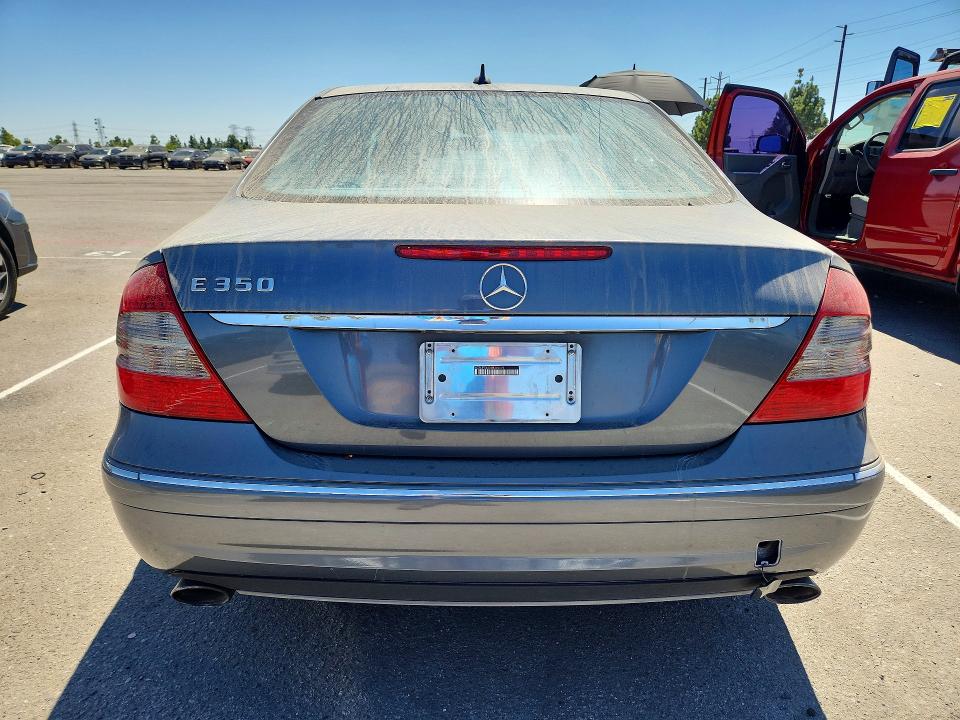 2009 Mercedes-benz E მანქანა იყიდება აუქციონზე, vin: WDBUF56X99B390095, აუქციონის ნომერი: 67675776