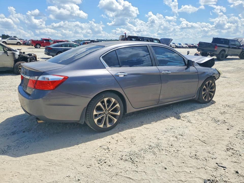 2014 Honda Accord მანქანა იყიდება აუქციონზე, vin: 1HGCR2F5XEA271636, აუქციონის ნომერი: 68263886