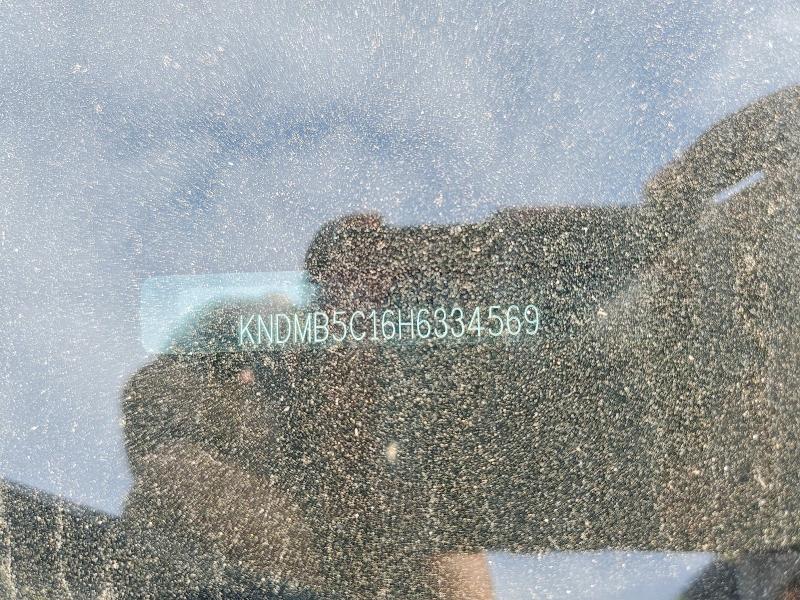 68761496 :رقم المزاد ، KNDMB5C16H6334569 vin ، 2017 Kia Sedona مزاد بيع