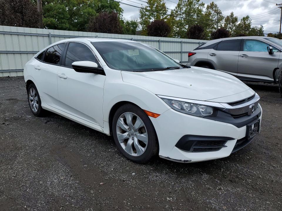 70108126 :رقم المزاد ، 19XFC2F58HE219243 vin ، 2017 Honda Civic مزاد بيع